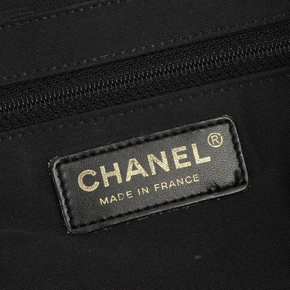 Chanel New Travel Line PM Tote Tasche Schwarz Nylon