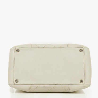 Chanel Outdoor Ligne Wild Stitch Schultertasche mit Kette
