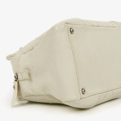 Chanel Outdoor Ligne Wild Stitch Schultertasche mit Kette