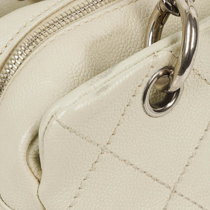 Chanel Outdoor Ligne Wild Stitch Schultertasche mit Kette