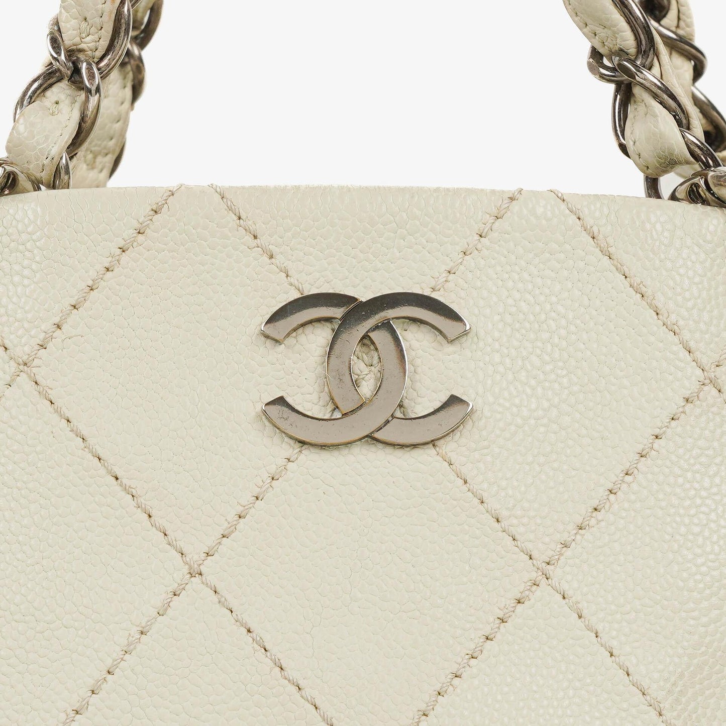 Chanel Outdoor Ligne Wild Stitch Schultertasche mit Kette
