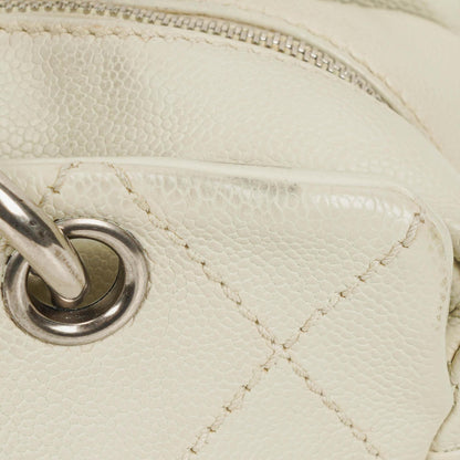 Chanel Outdoor Ligne Wild Stitch Schultertasche mit Kette