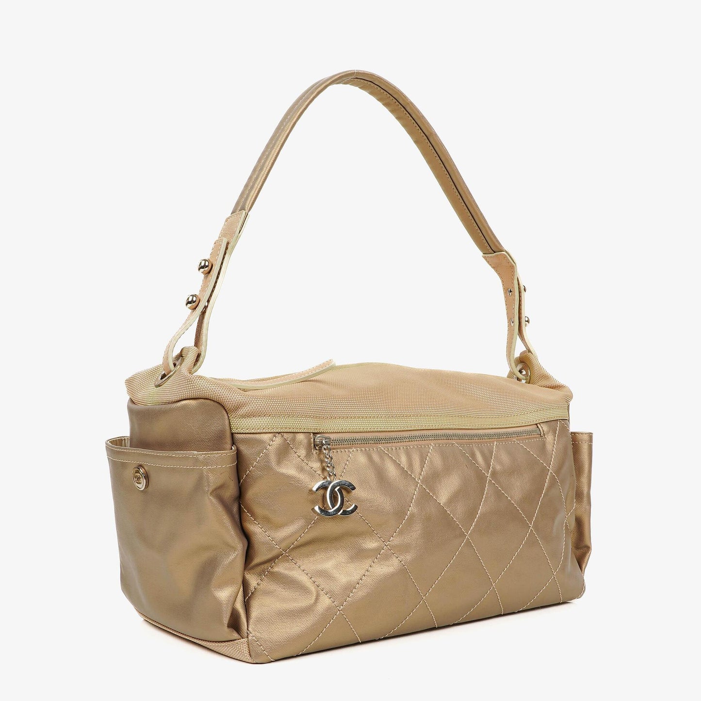 Chanel Paris-Biarritz Hobo Tasche in Gold