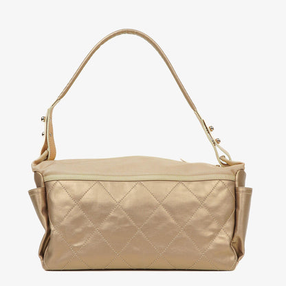 Chanel Paris-Biarritz Hobo Tasche in Gold