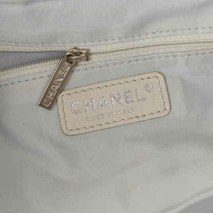Chanel Paris-Biarritz Silber und Creme Große Hobo Tasche