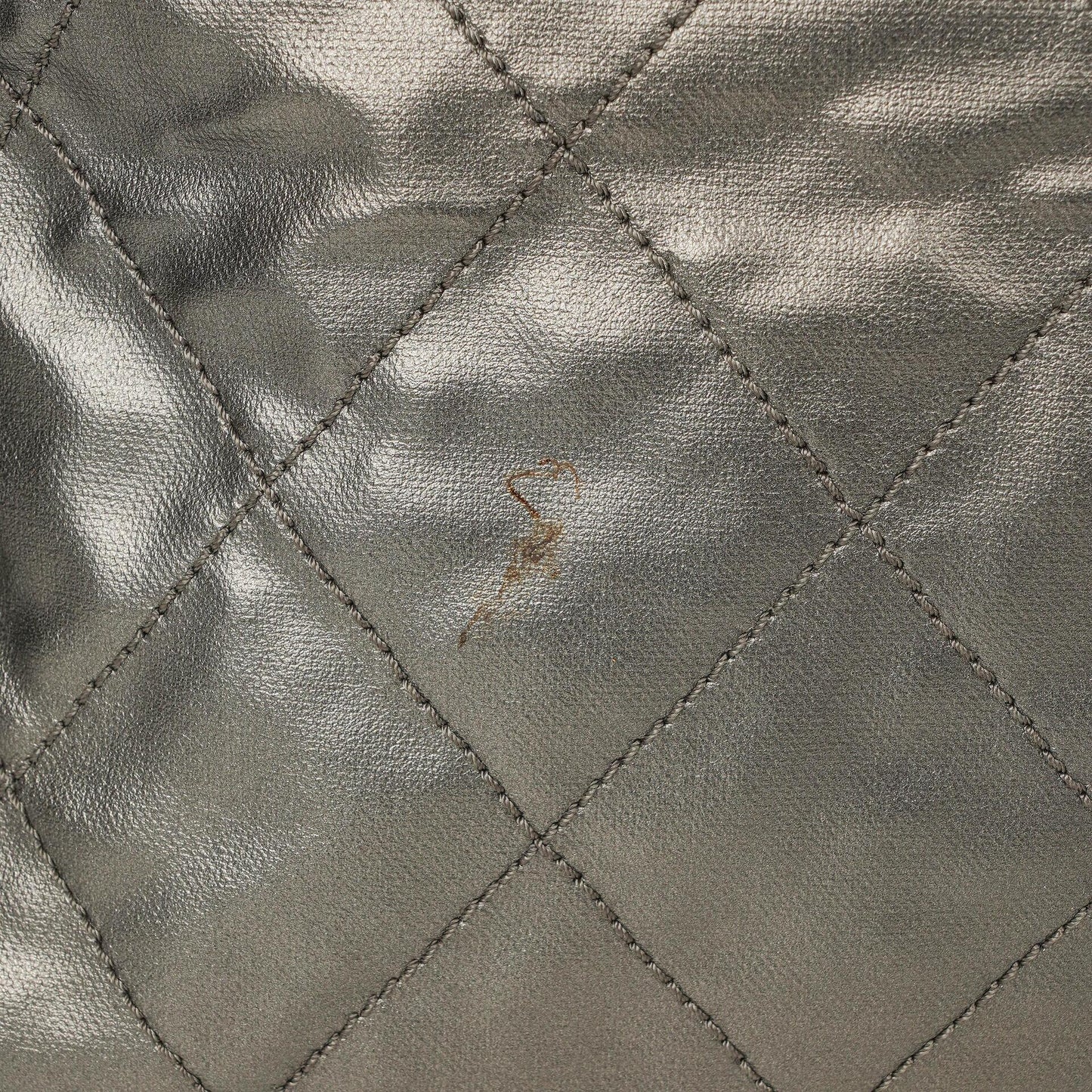 Chanel Paris-Biarritz Silber und Creme Große Hobo Tasche