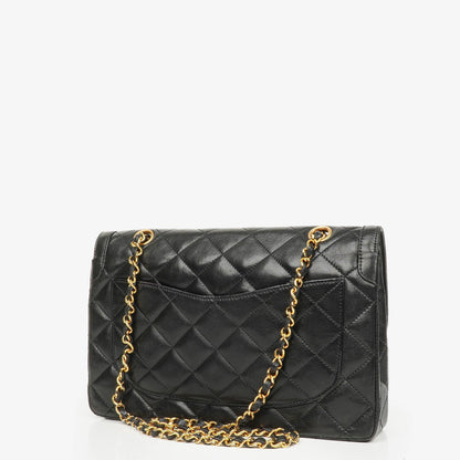 Chanel Paris Classic Medium Double Flap Bag aus schwarzem gestepptem Lammleder mit gold- und silberfarbener Hardware