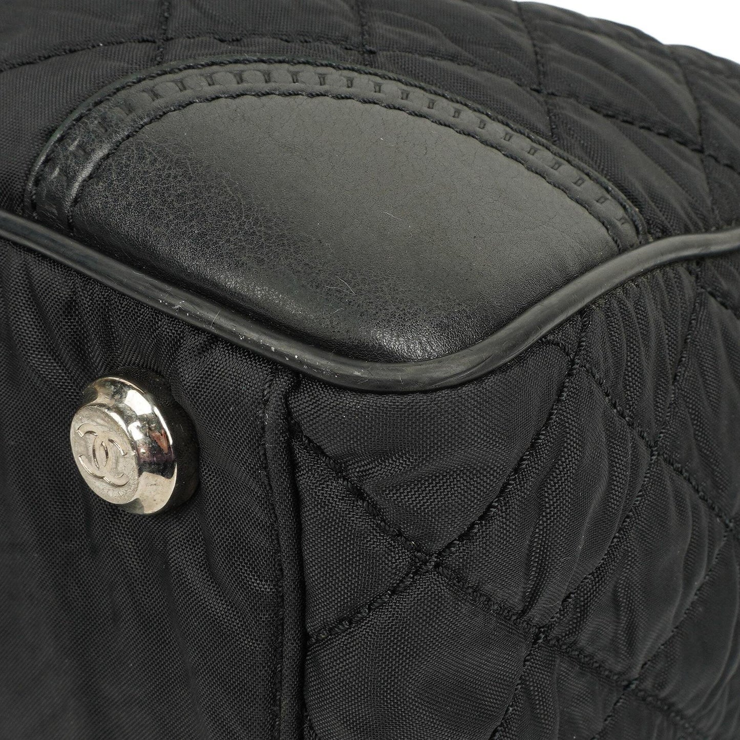 Chanel Paris New York Linie Tote Bag in Schwarz