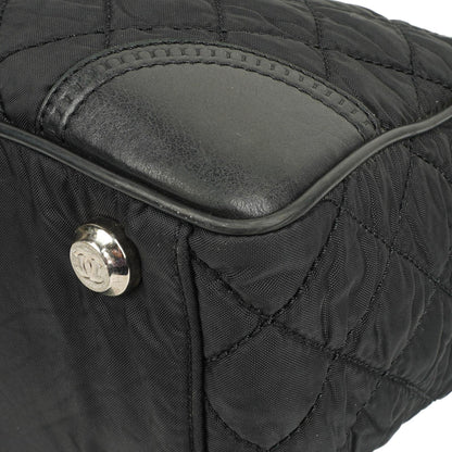 Chanel Paris New York Linie Tote Bag in Schwarz