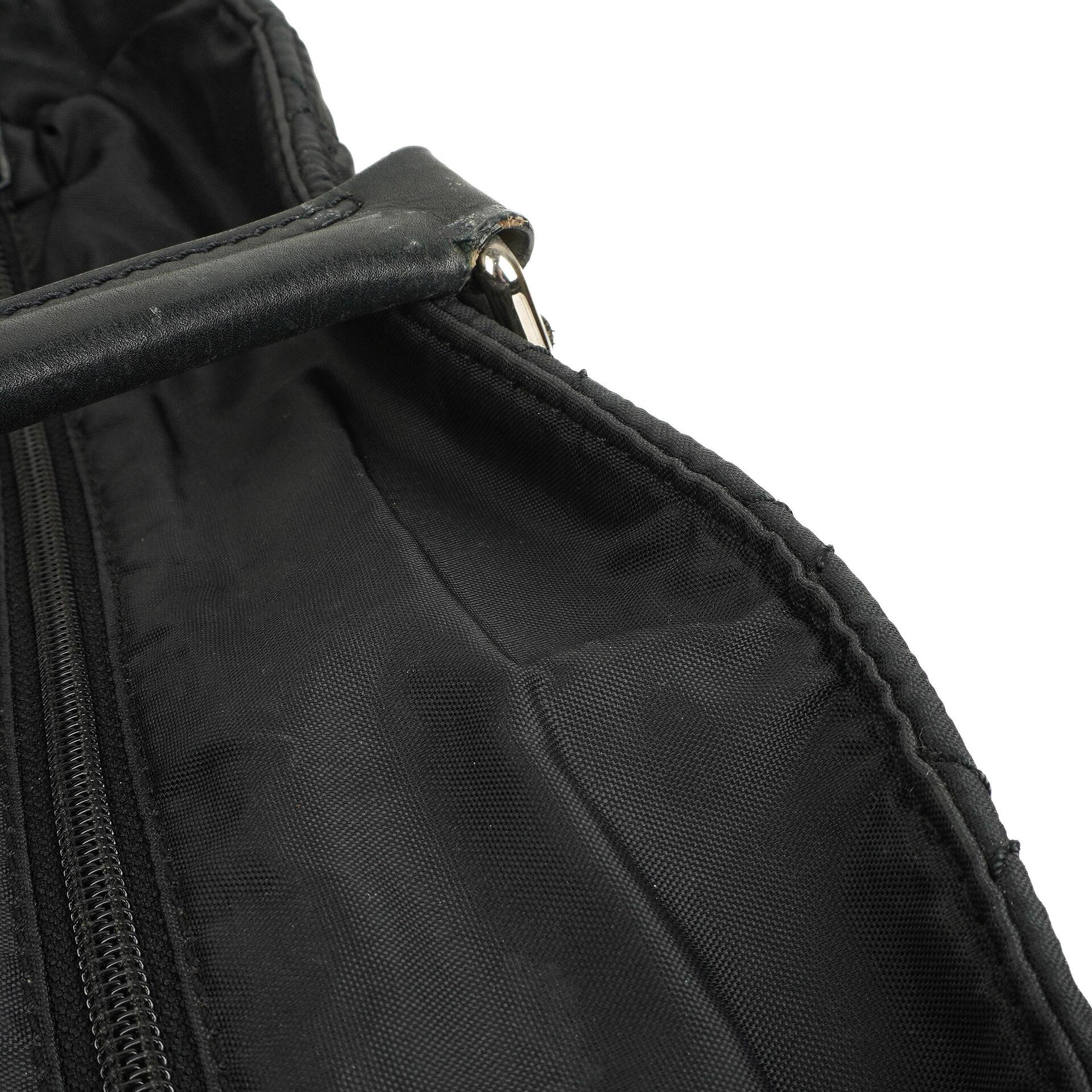 Chanel Paris New York Linie Tote Bag in Schwarz
