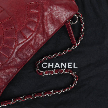 Chanel Paris-Shanghai Schultertasche aus rotem Leder