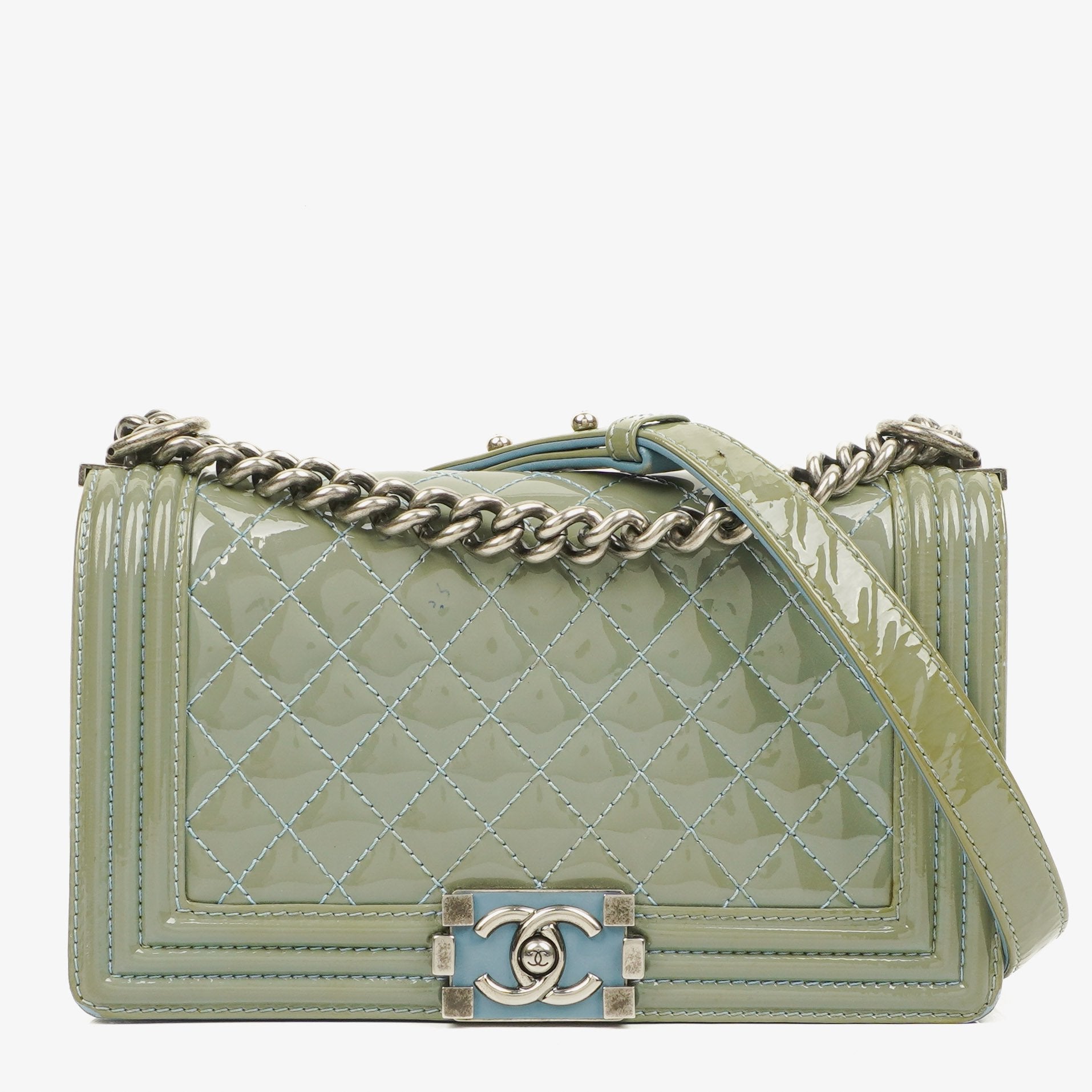 Chanel Boy Flap Tasche aus Lackleder