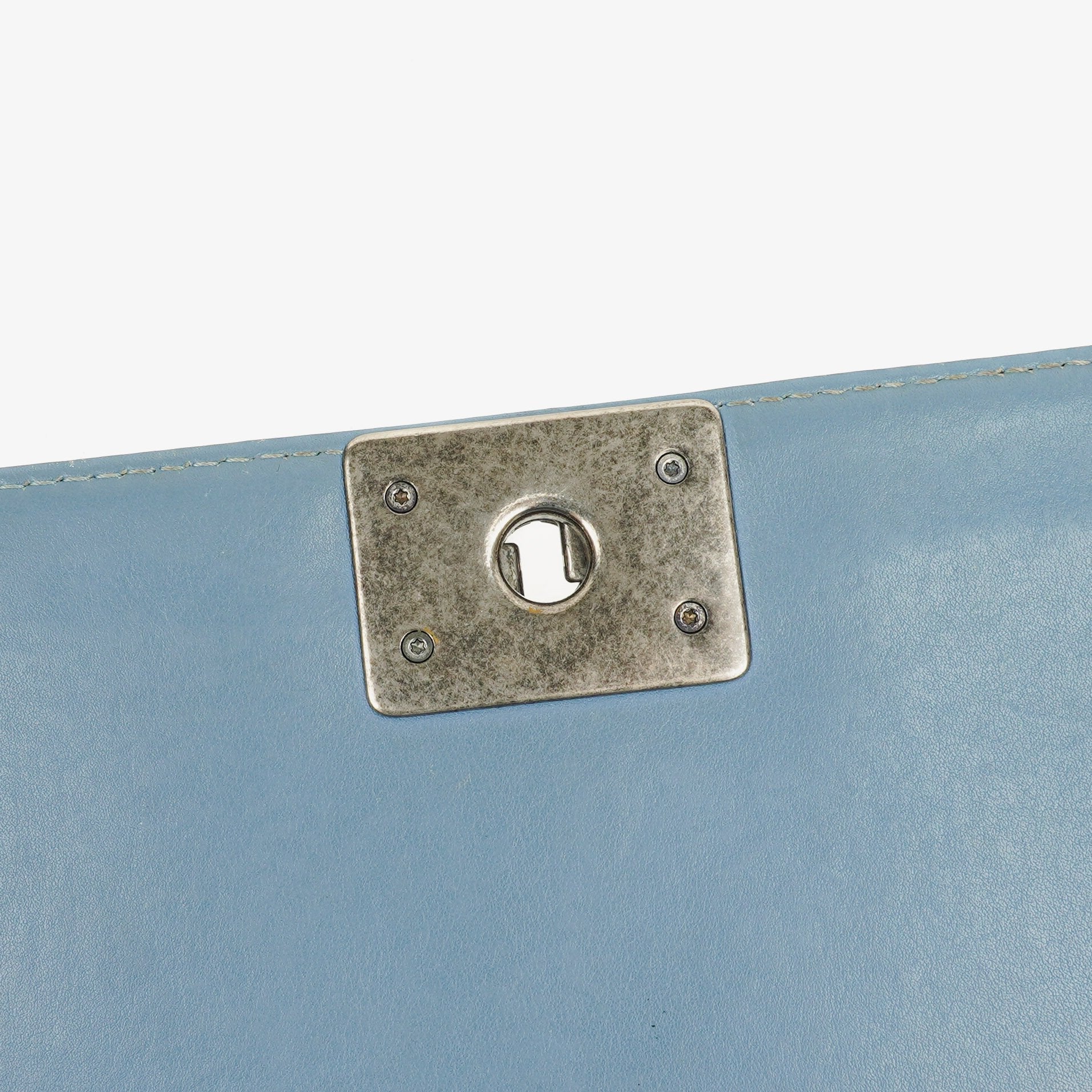 Chanel Boy Flap Tasche aus Lackleder