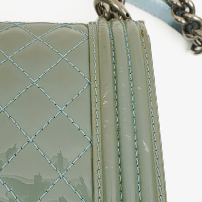 Chanel Boy Flap Tasche aus Lackleder