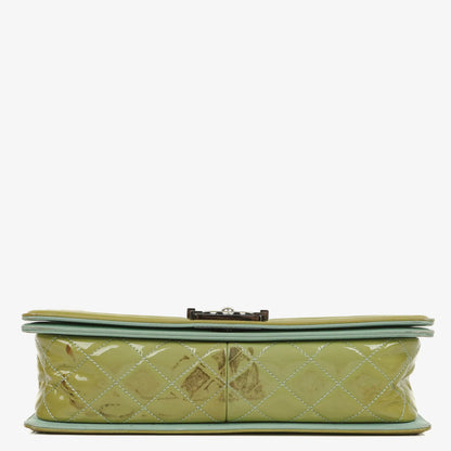 Chanel Boy Flap Tasche aus Lackleder