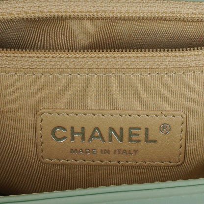 Chanel Boy Flap Tasche aus Lackleder