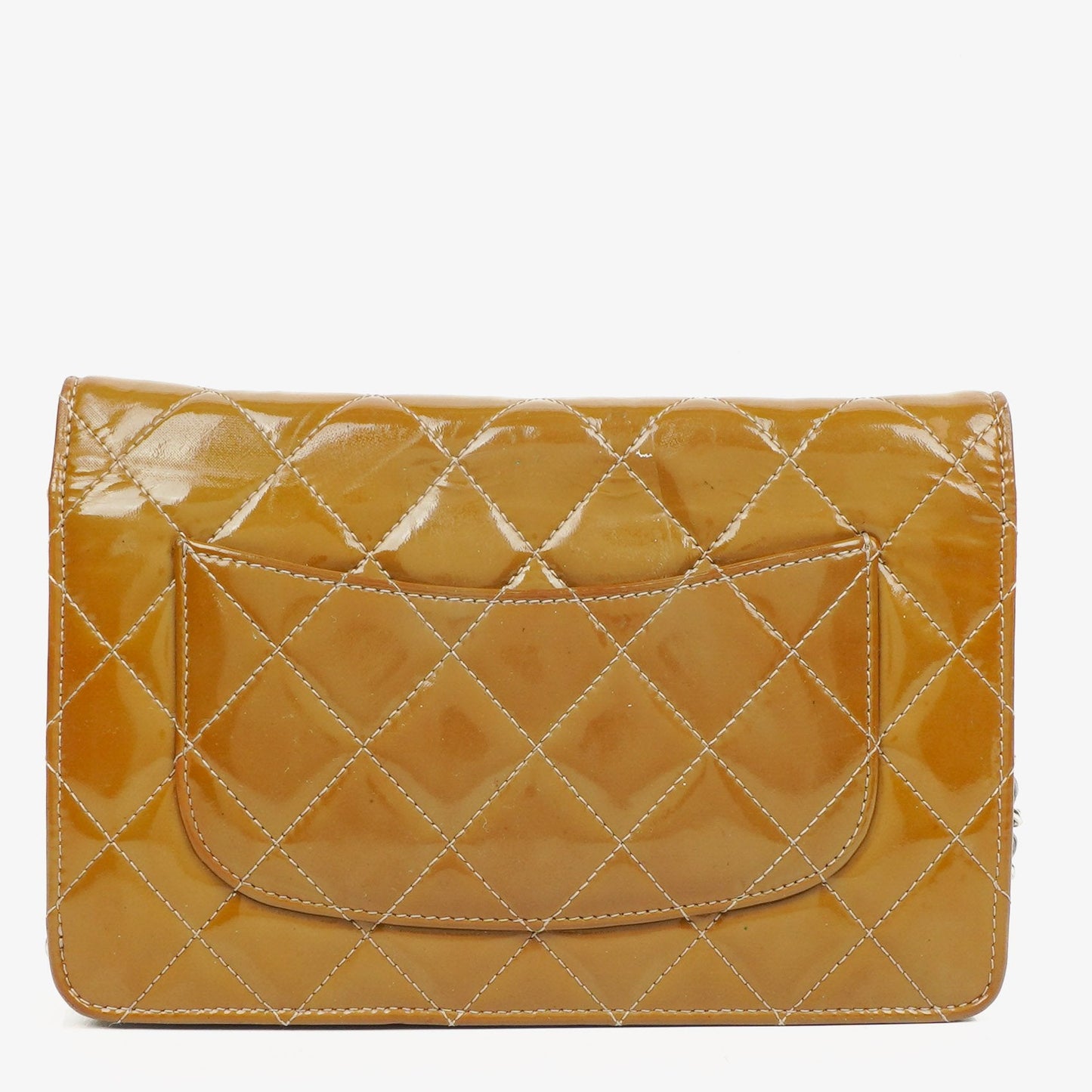 Chanel Wallet on Chain WOC aus gestepptem Lackleder