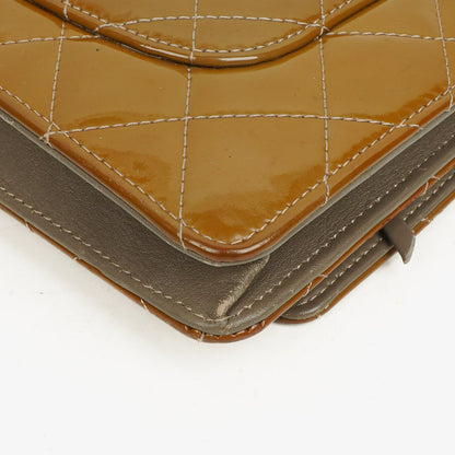 Chanel Wallet on Chain WOC aus gestepptem Lackleder