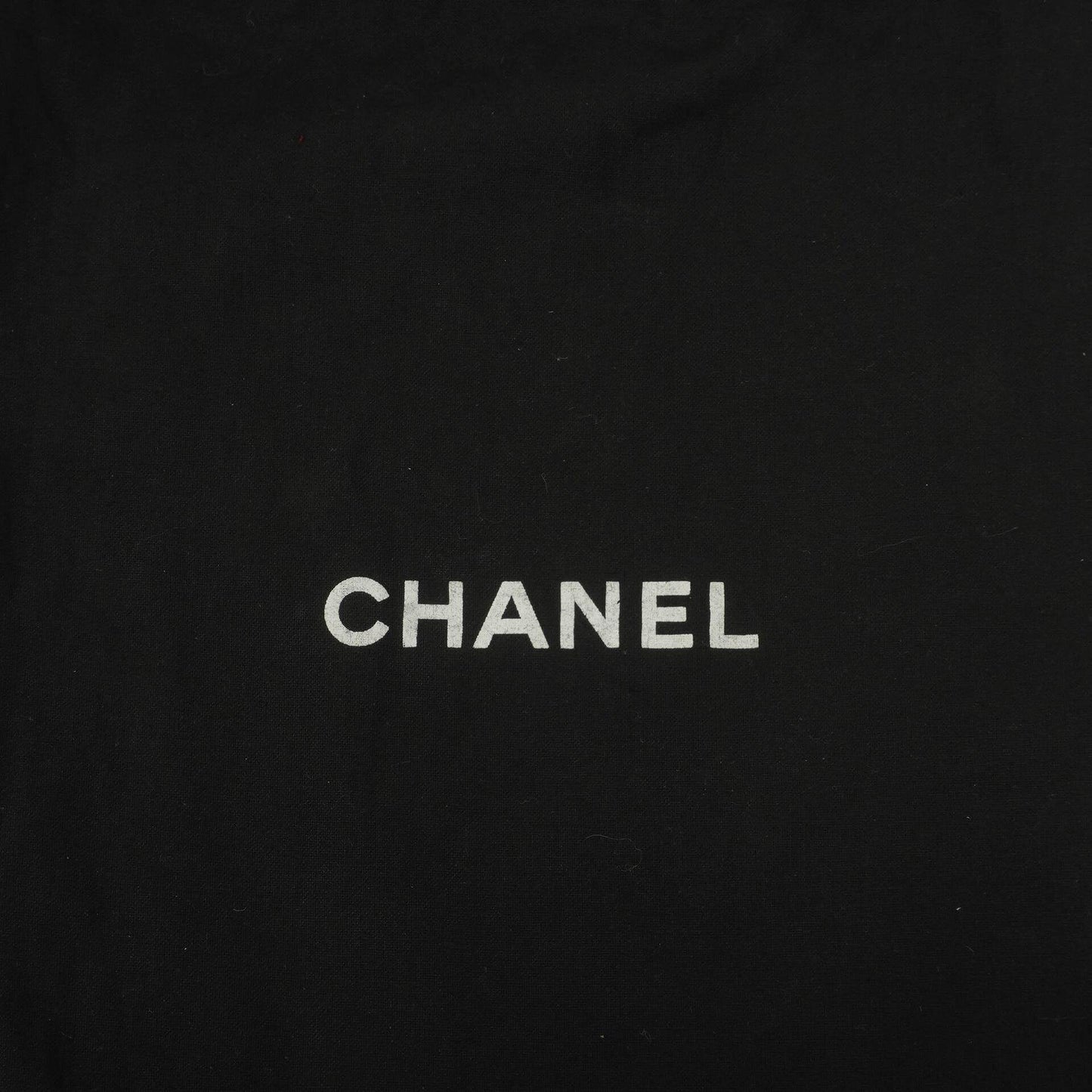 Chanel Wallet on Chain WOC aus gestepptem Lackleder