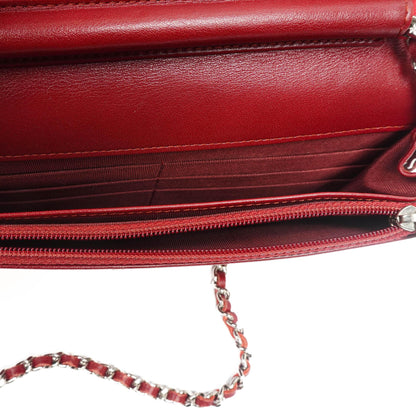 Chanel Lack Gepolsterte Geldbörse mit Kette WOC Rot