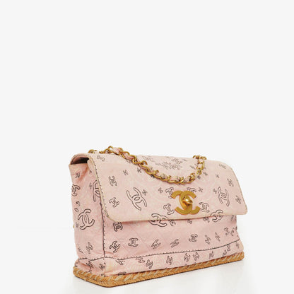 Chanel Maxi Single Flap Schultertasche aus pinkem Bandana Canvas