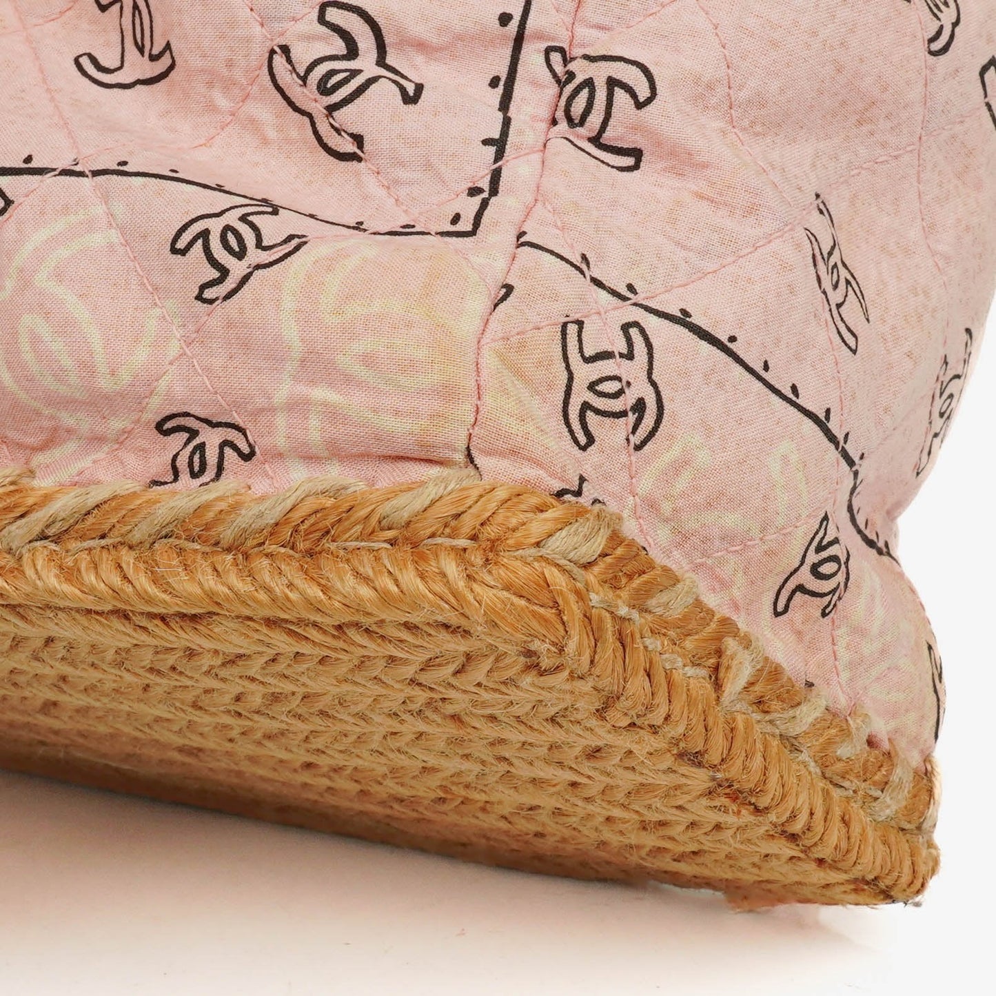 Chanel Maxi Single Flap Schultertasche aus pinkem Bandana Canvas