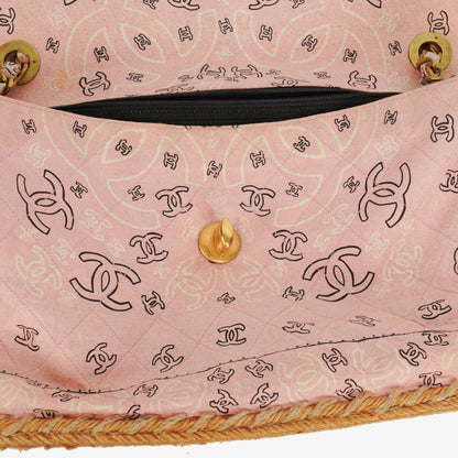 Chanel Maxi Single Flap Schultertasche aus pinkem Bandana Canvas
