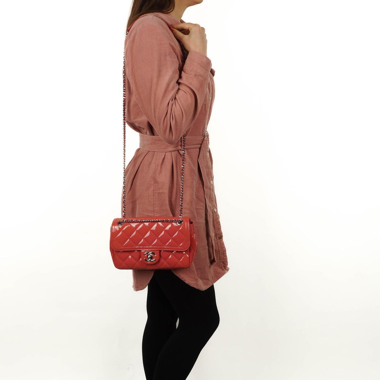 Chanel Classic Mini Flap Tasche aus rosa Lackkalbsleder