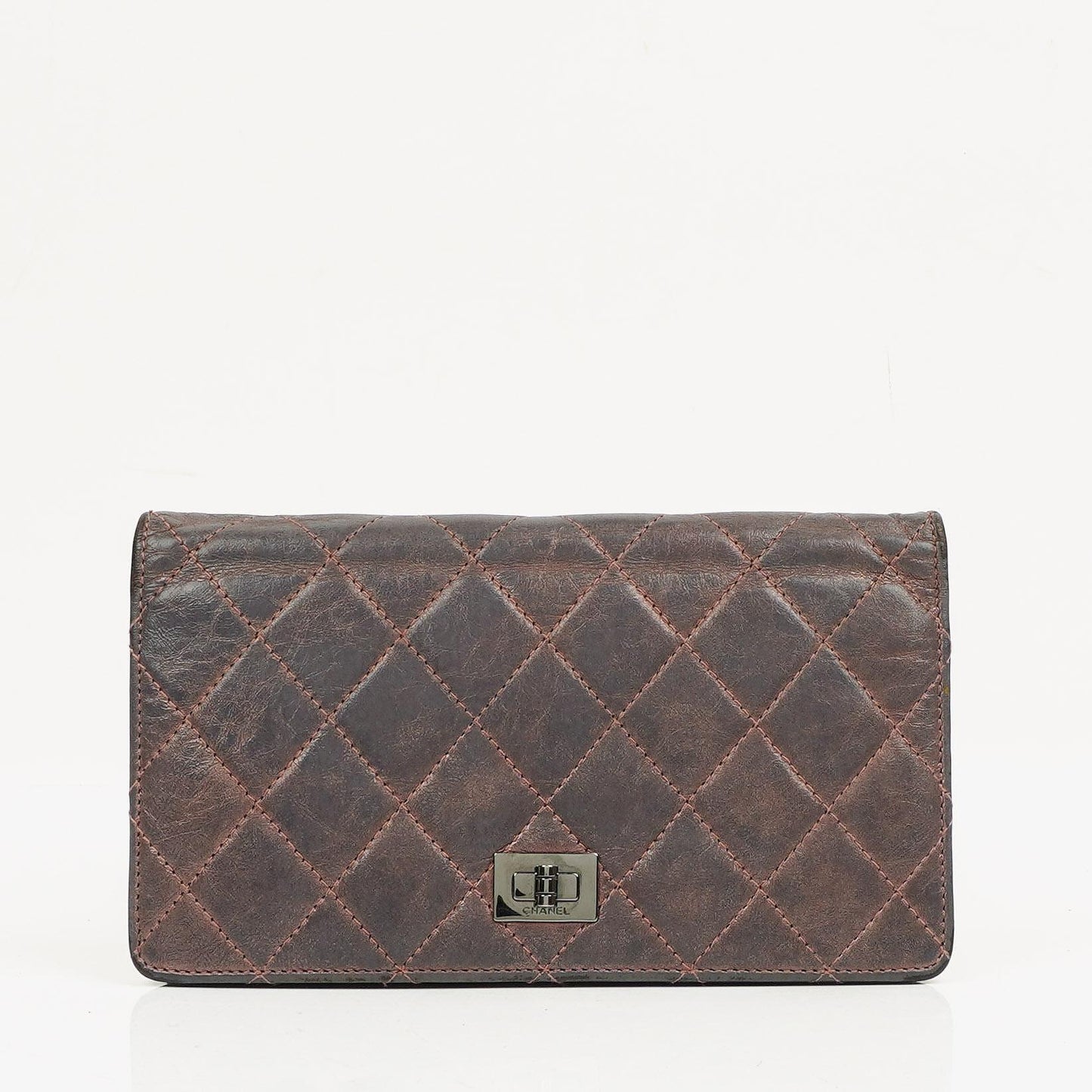 Chanel Lila Stepp-Altes Kalbsleder Reissue 2.55 Yen Geldbörse
