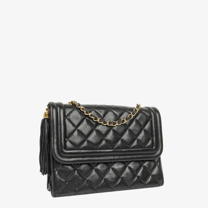 Chanel Vintage Tassel Flap Tasche aus schwarzem gestepptem Lammleder