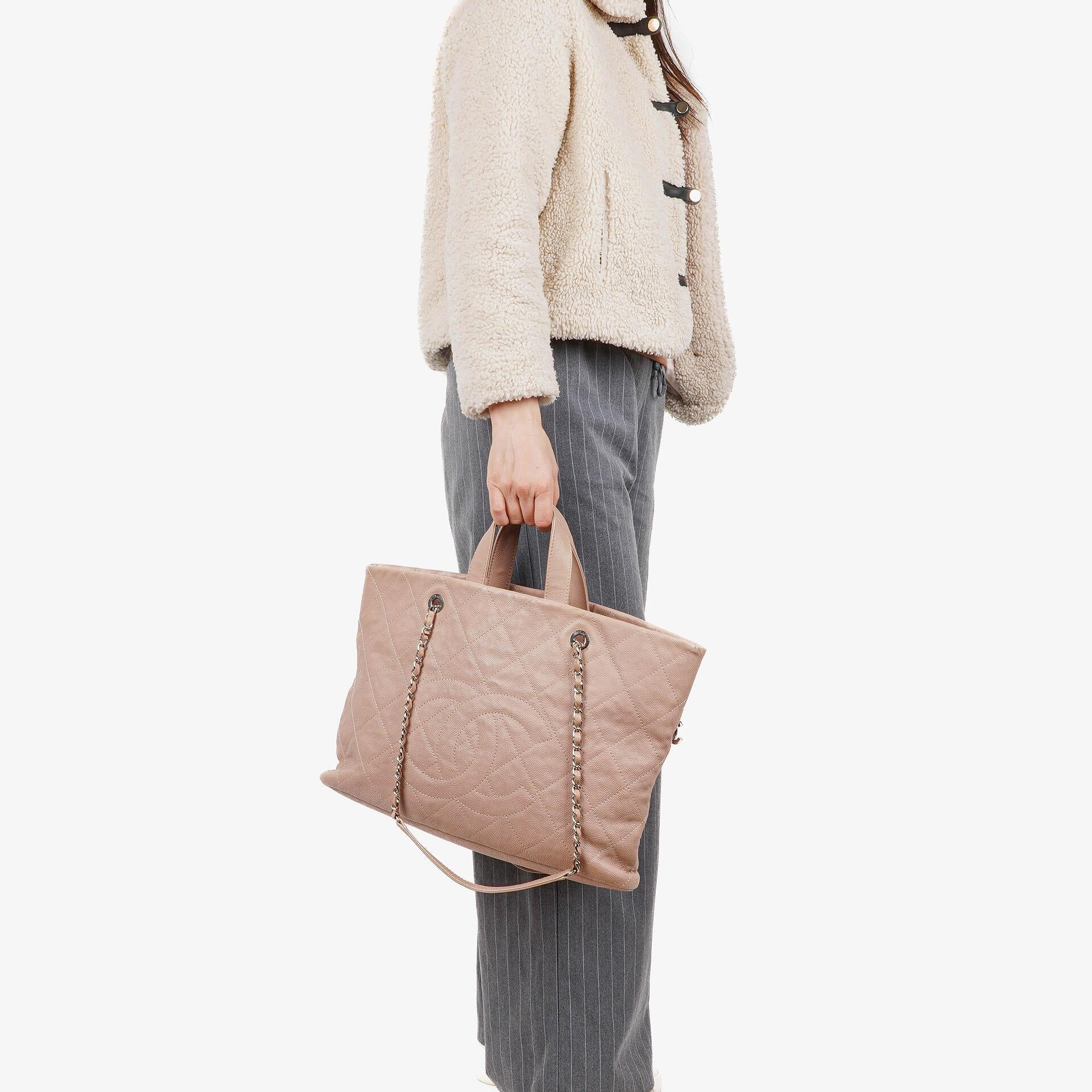 Chanel gesteppte Caviar Shopping Tote Bag