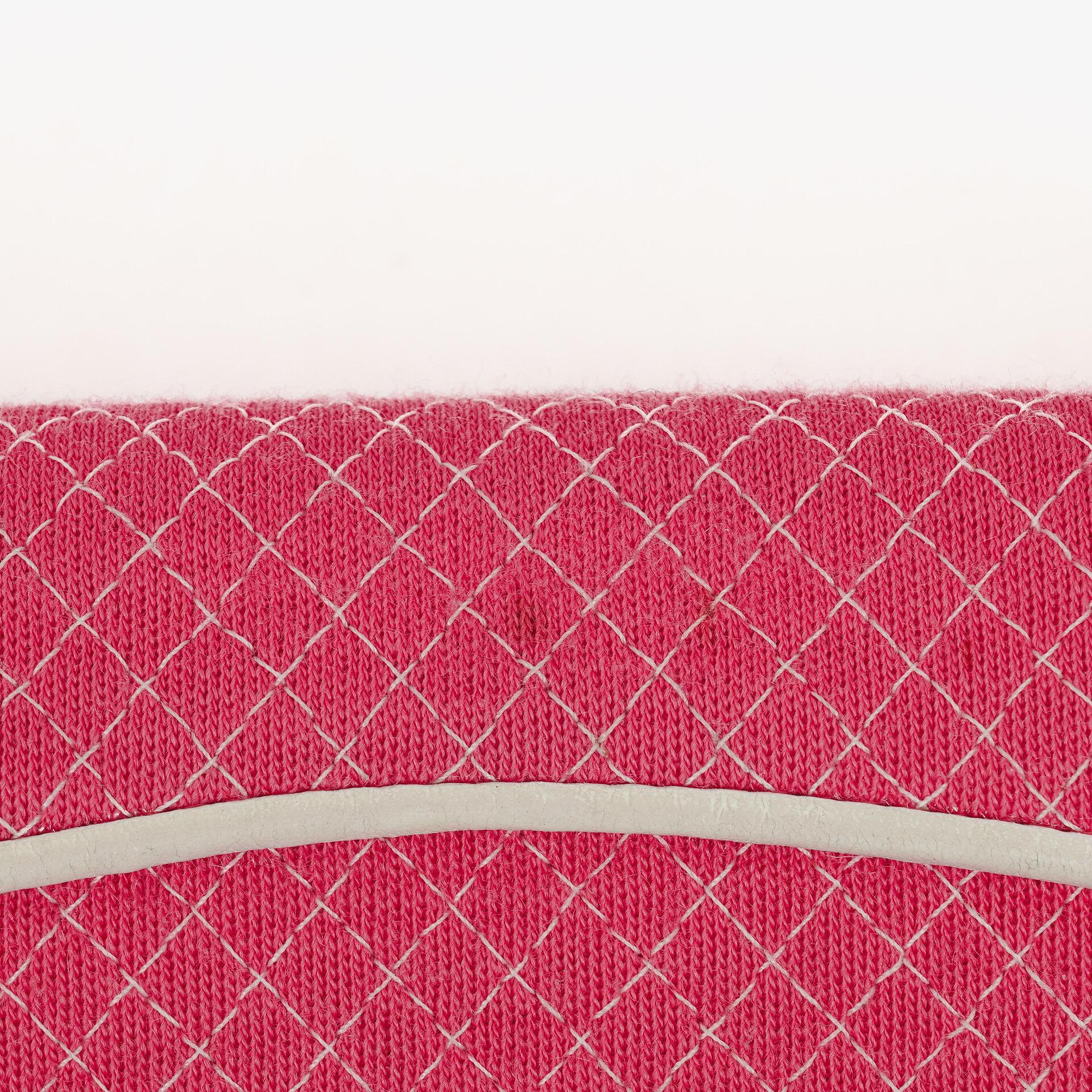 Chanel Single Flap Bag aus gestepptem Jersey in Pink und Weiß