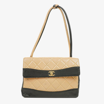 Chanel Gestepptes Lammleder Beige Schwarz Single Flap