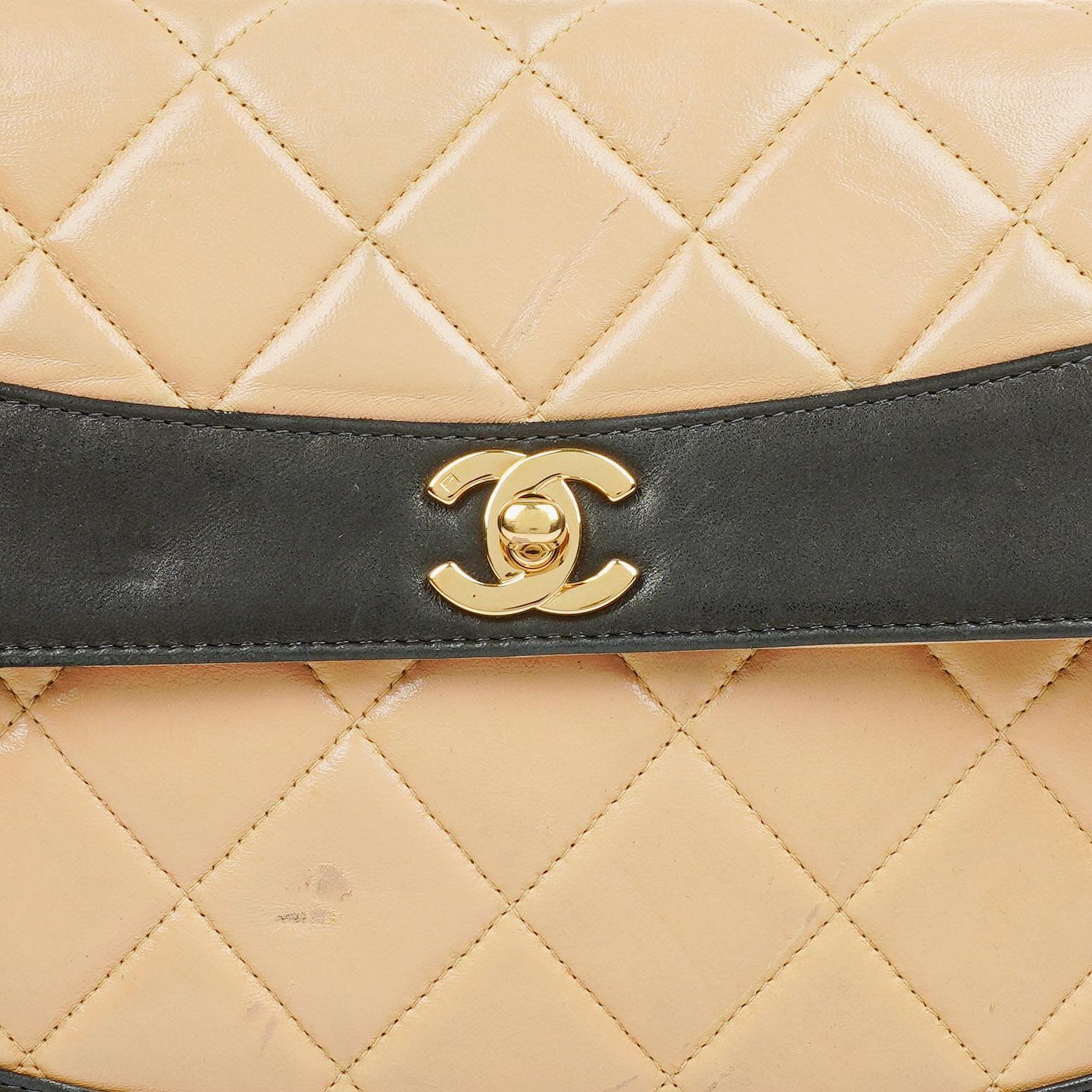 Chanel Gestepptes Lammleder Beige Schwarz Single Flap