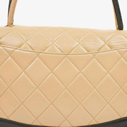 Chanel Gestepptes Lammleder Beige Schwarz Single Flap