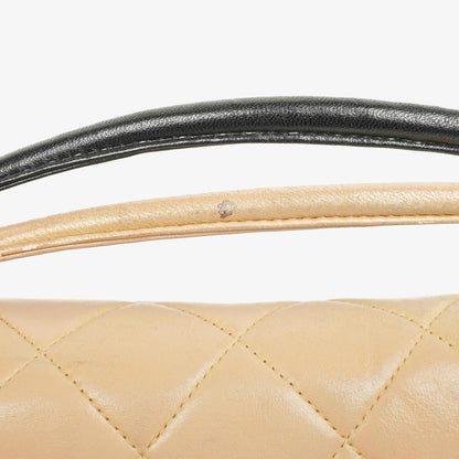 Chanel Gestepptes Lammleder Beige Schwarz Single Flap