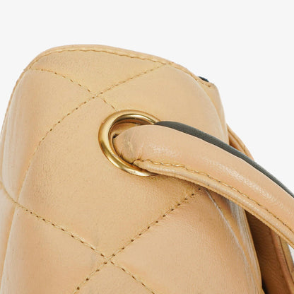 Chanel Gestepptes Lammleder Beige Schwarz Single Flap