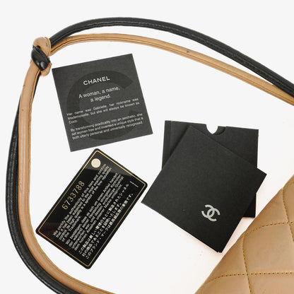 Chanel Gestepptes Lammleder Beige Schwarz Single Flap