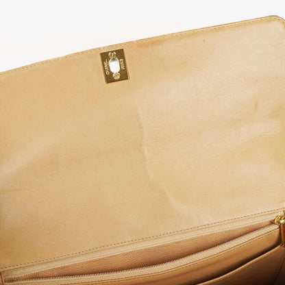 Chanel Gestepptes Lammleder Beige Schwarz Single Flap