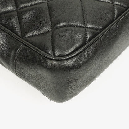 Chanel schwarze gesteppte Shopping-Tote aus Lammleder