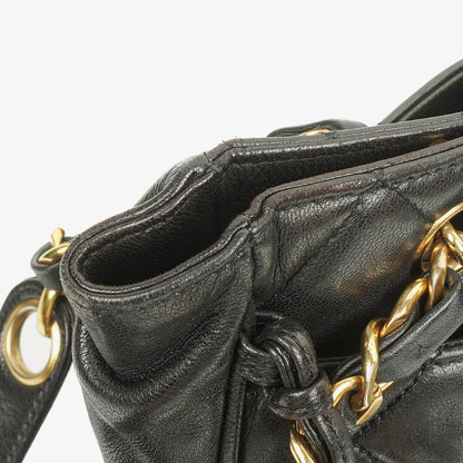 Chanel schwarze gesteppte Shopping-Tote aus Lammleder