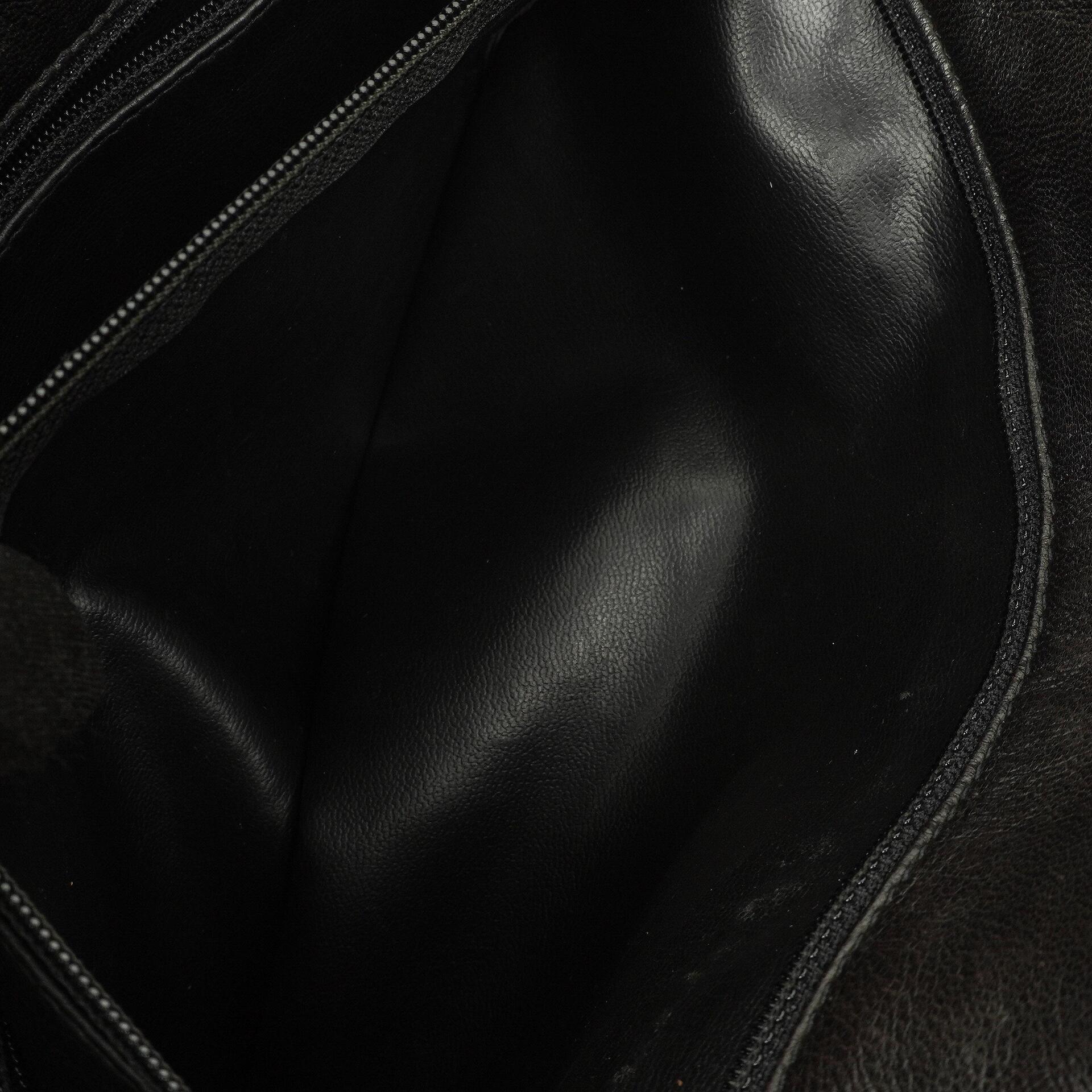 Chanel schwarze gesteppte Shopping-Tote aus Lammleder