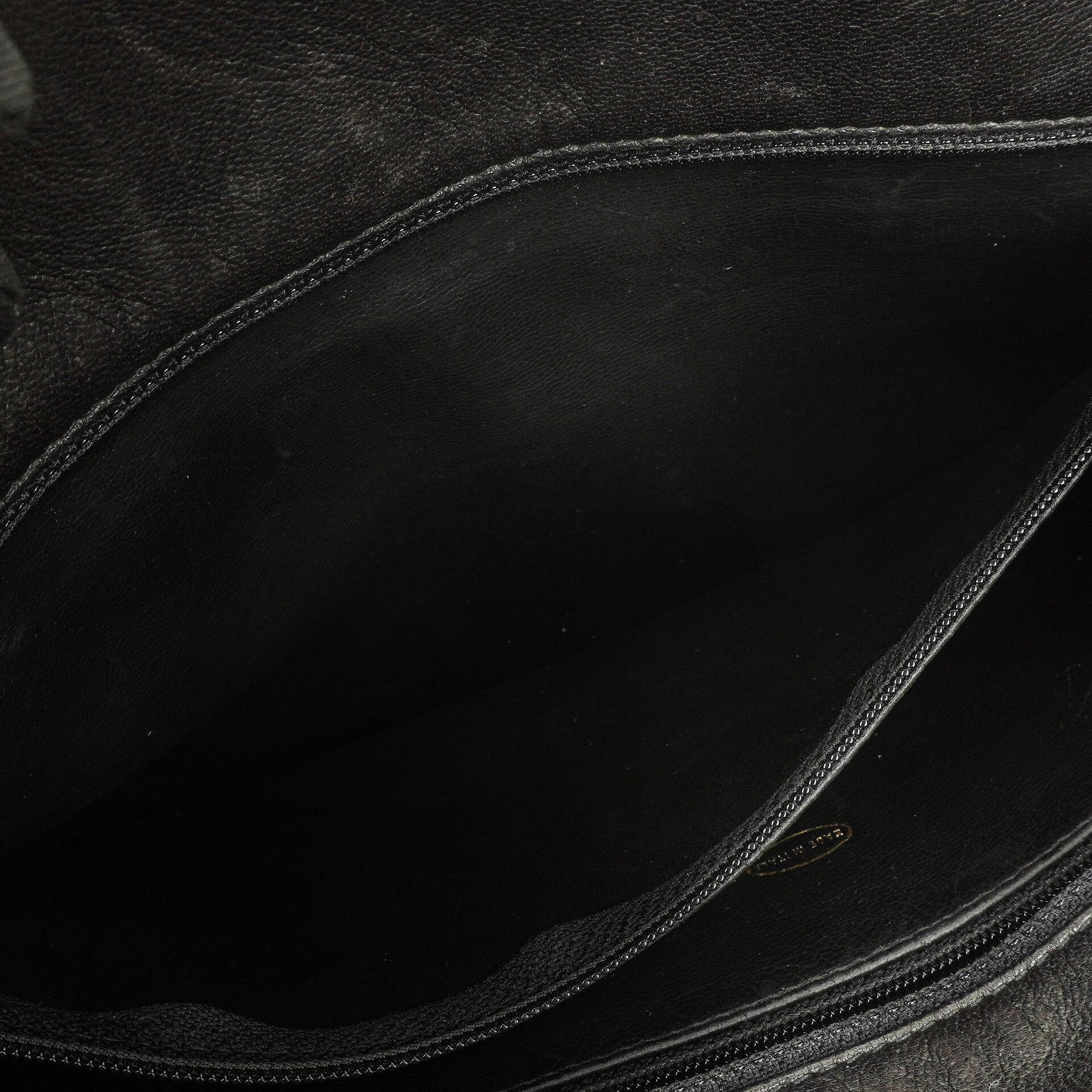 Chanel schwarze gesteppte Shopping-Tote aus Lammleder