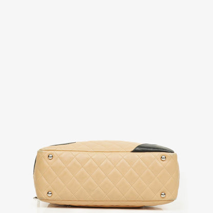 Chanel Ligne Cambon Schultertasche aus gestepptem Leder