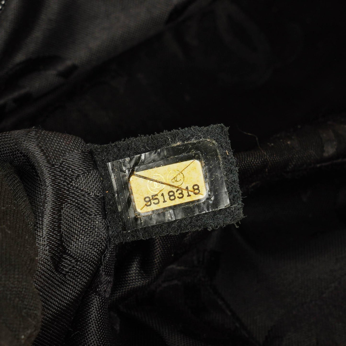 Chanel Ligne Cambon Schultertasche aus gestepptem Leder