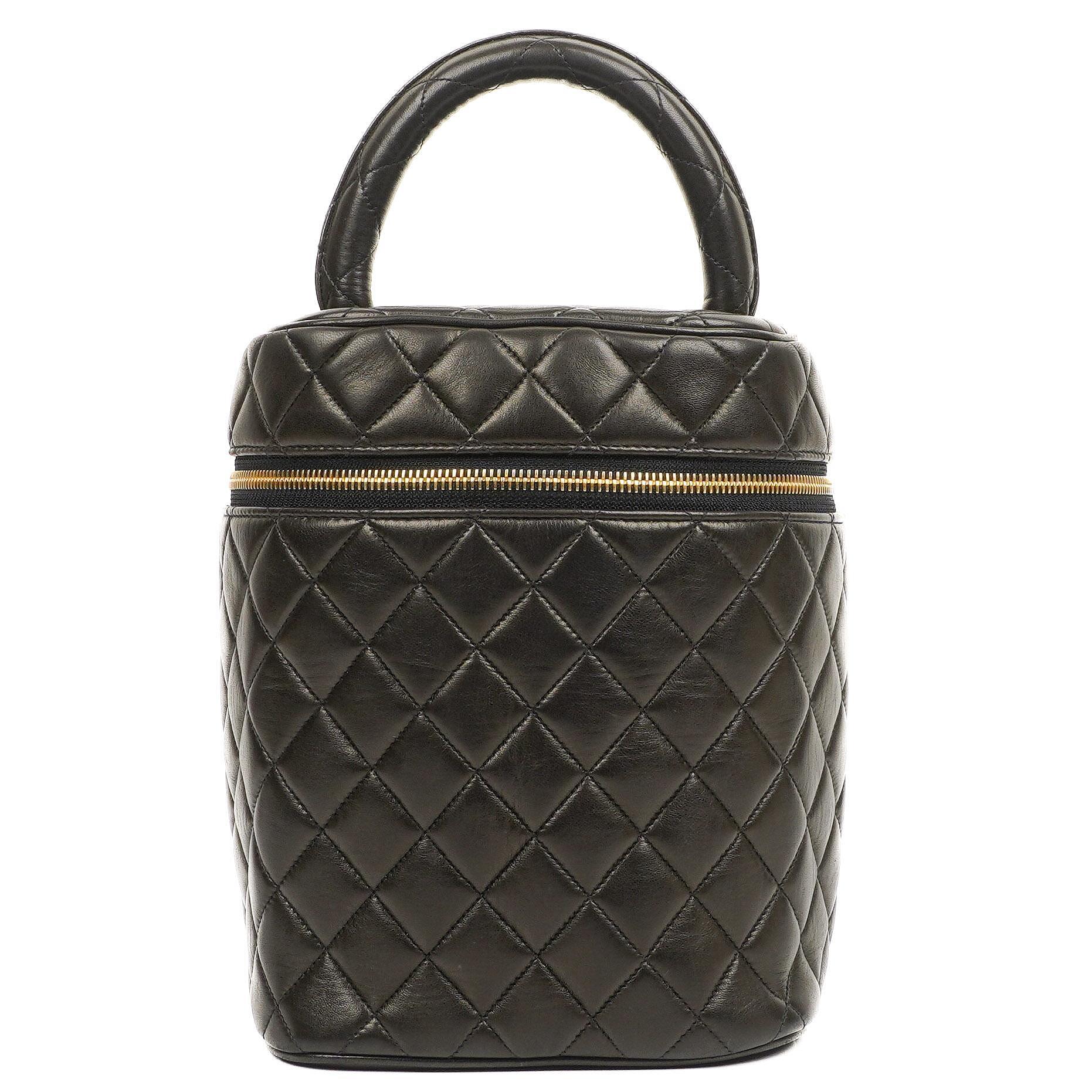 Chanel Dunkelbraune Stepp-Leder Kosmetiktasche