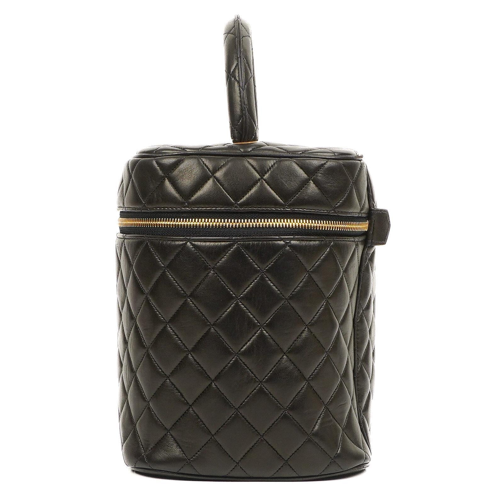Chanel Dunkelbraune Stepp-Leder Kosmetiktasche