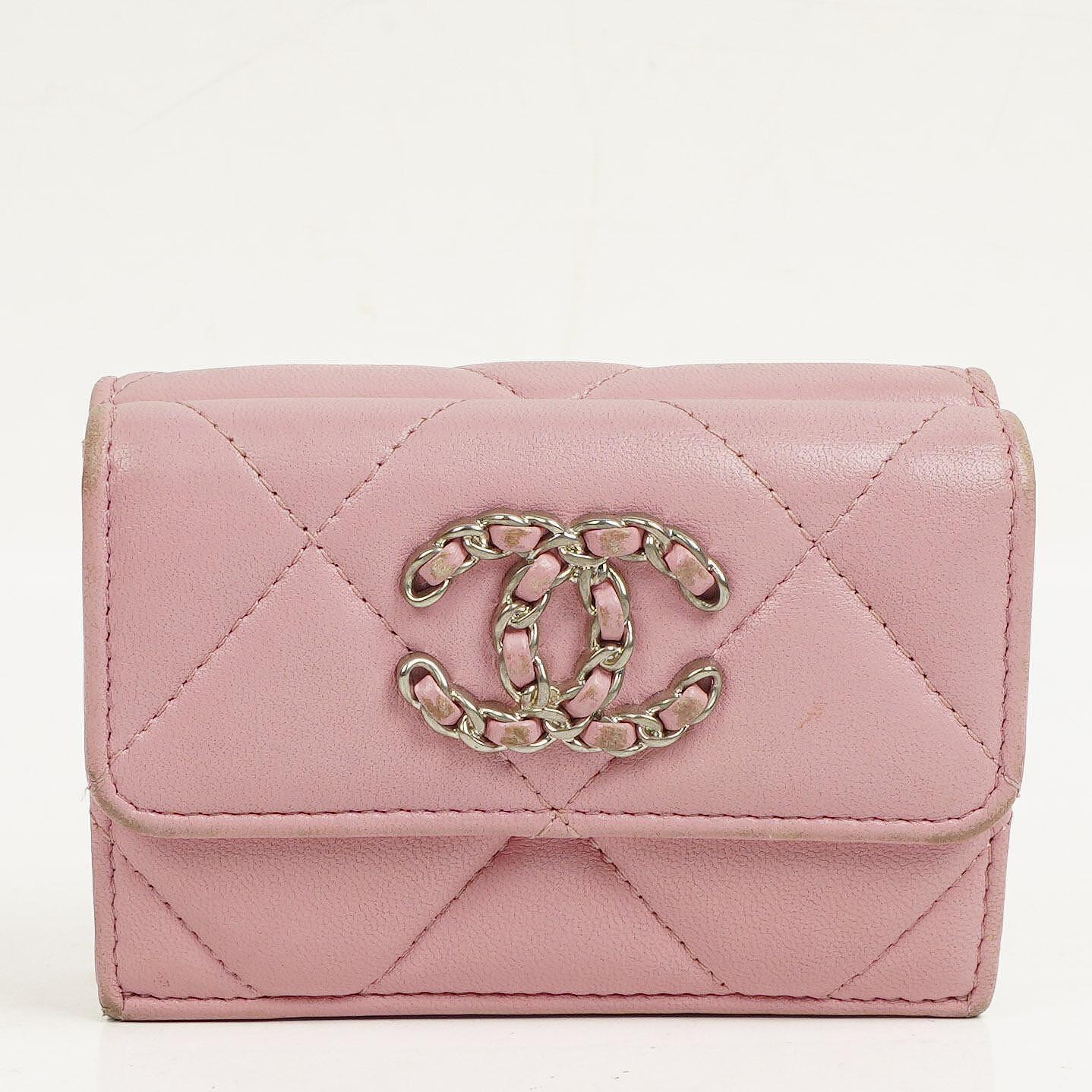 Chanel 19 Kleine Flap Geldbörse in Pink, gesteppt