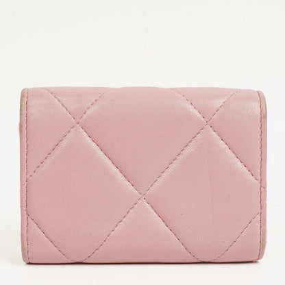 Chanel 19 Kleine Flap Geldbörse in Pink, gesteppt