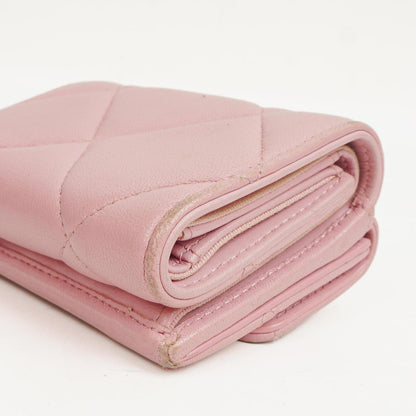 Chanel 19 Kleine Flap Geldbörse in Pink, gesteppt